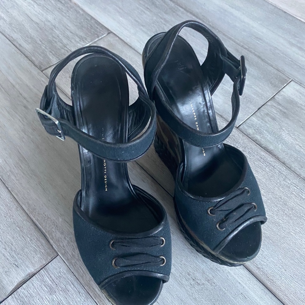 authentic Giozeppe Zanotti shoes size 9,5 - Picture 3 of 5